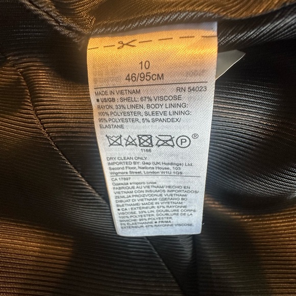 BANANA REPUBLIC Size 10 
FLORAL BLAZER - Picture 3 of 4